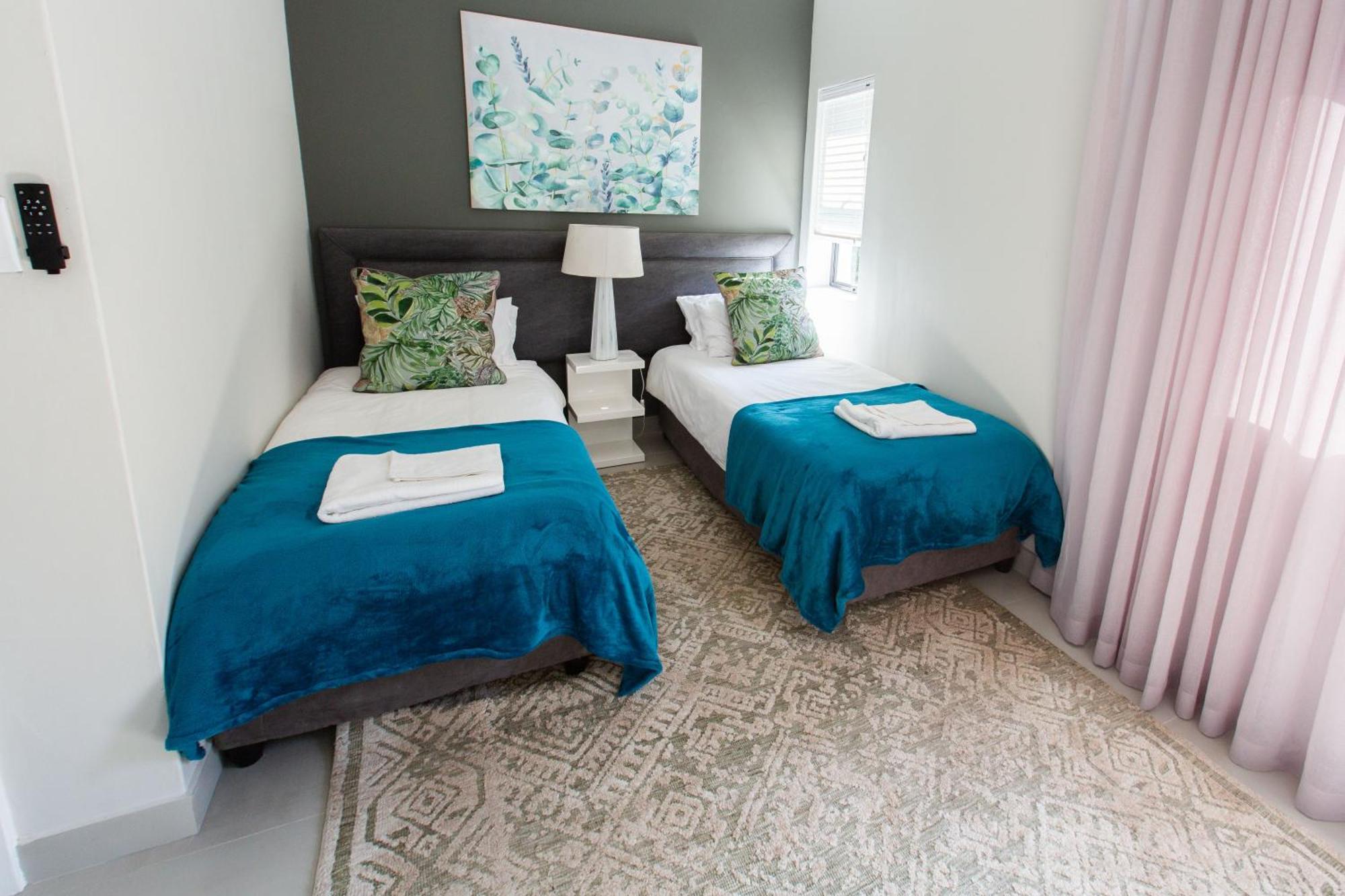 Above & Beyond Houtbay Apartment